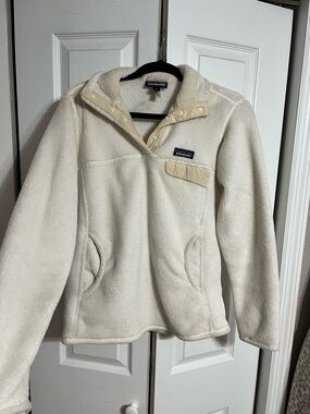 Patagonia Cream Ivory Snap-Placket Fleece Pullover